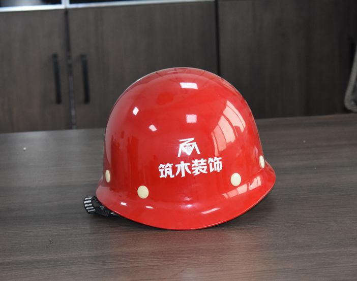 教大家各種材質(zhì)安全帽的使用期限!